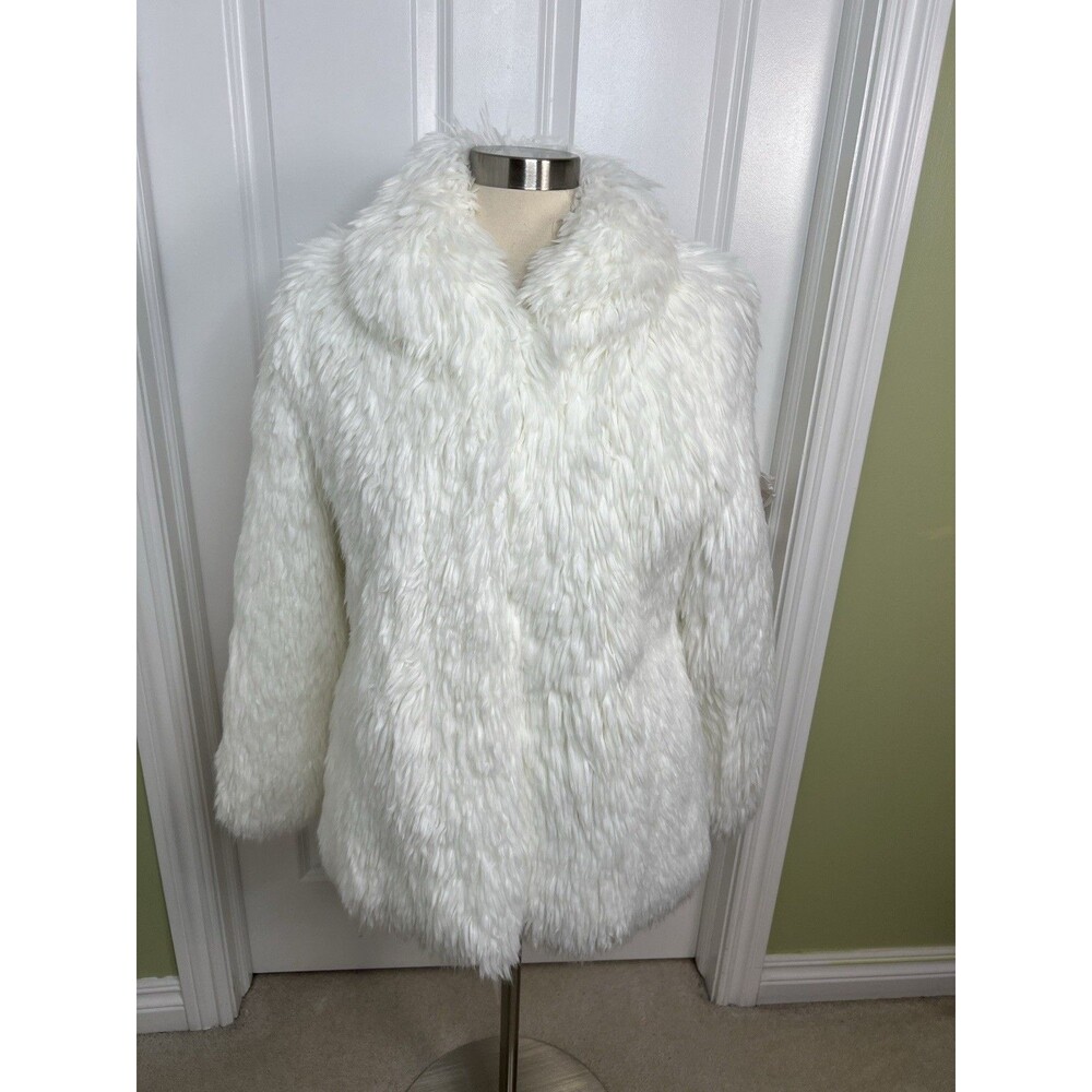 Mint! Donna Salyers Fabulous Furs Small Womens White Faux Fur Shaggy Coat Jacket